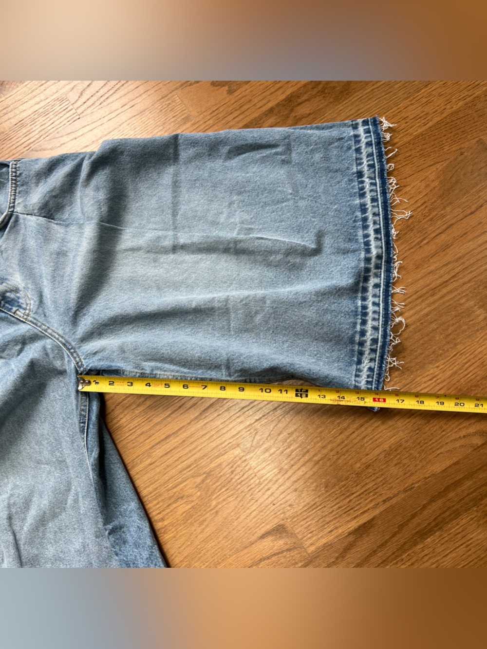 NEW Pilcro Anthropologie Pleated Culotte Mid-Rise Wide-Leg Denim Shorts Sz 30 - Picture 11 of 12